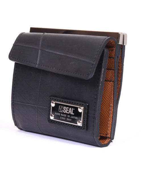 Straight Kiss Lock Wallet TUBE