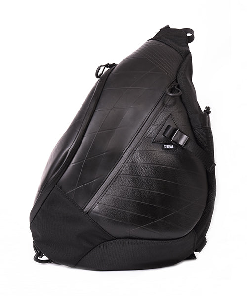 One Shoulder Bag TRIANGLE PRO