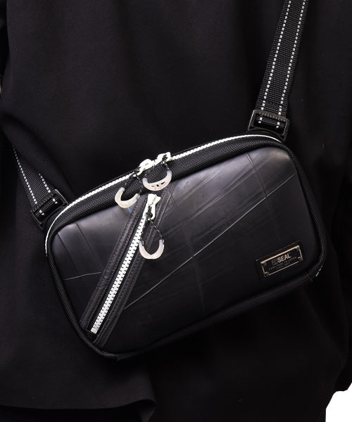 Organizer shoulder bag night ride model