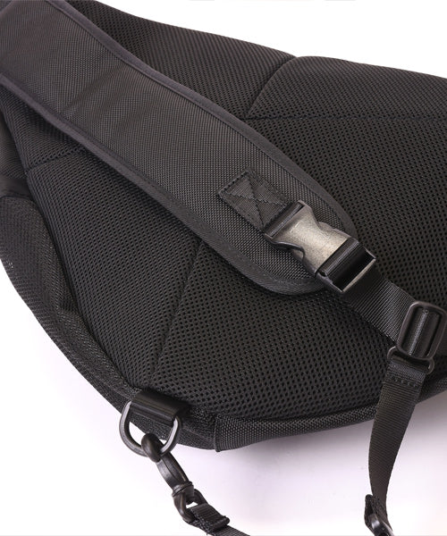 One Shoulder Bag TRIANGLE PRO