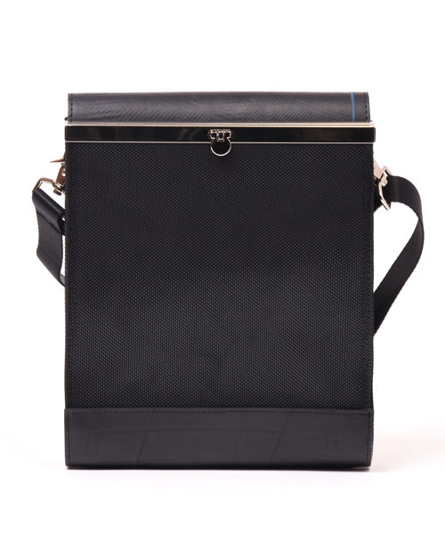 Kiss Lock Square Shoulder Bag