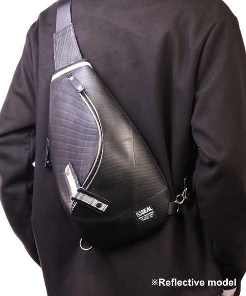 One shoulder bag spiral night ride model