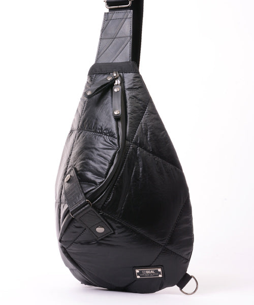 Fujikura Koso collaboration / one shoulder bag spiral AIR MODEL