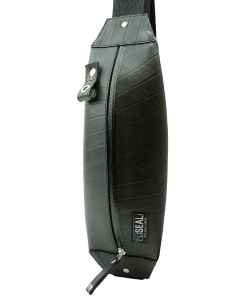 Sling bag waterproof