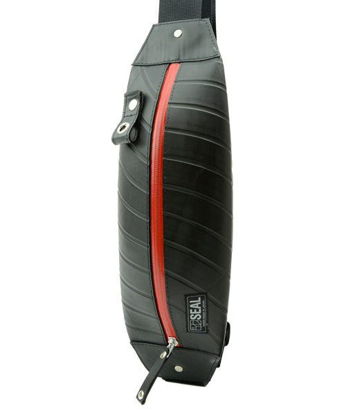 Sling bag waterproof