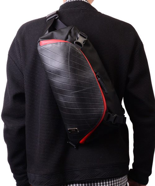 One Shoulder Bag Expandable Lite