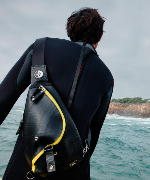 Arqueonautas collaboration / one shoulder bag spiral