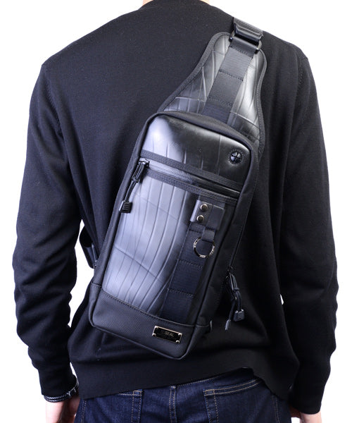 One shoulder sling bag