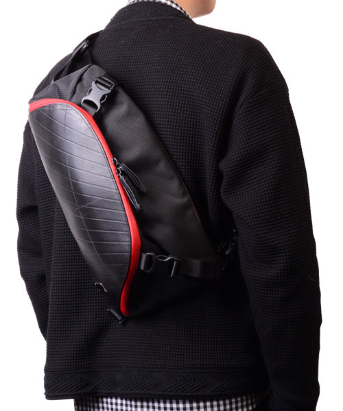 One Shoulder Bag Expandable Lite