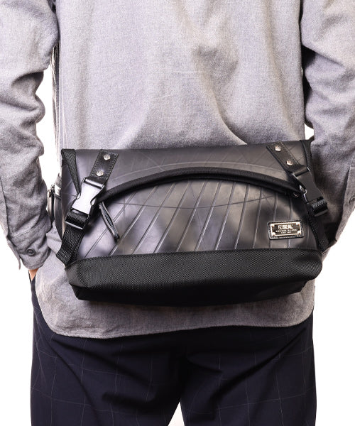 Designer's waist bag