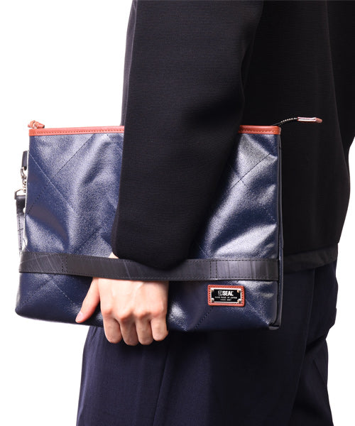 Morino Hanpu Collaboration / Quilted Clutch Bag