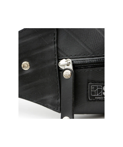 Sling bag waterproof