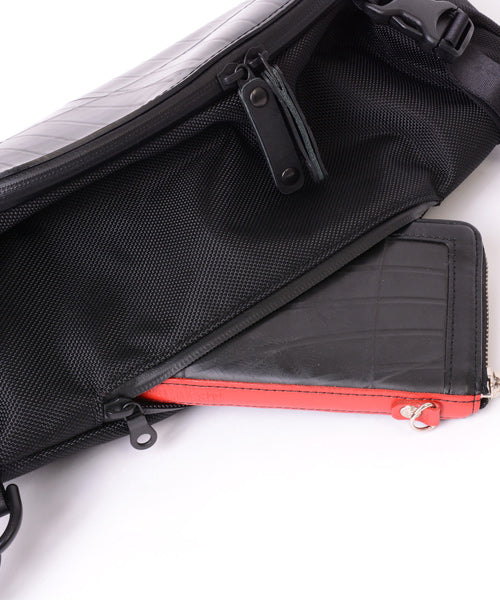 One Shoulder Bag Expandable Lite