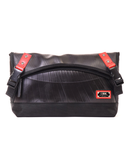 Designer's waist bag
