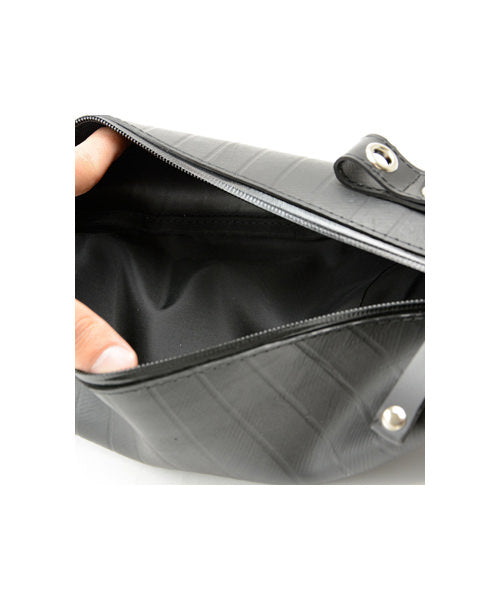 Sling bag waterproof