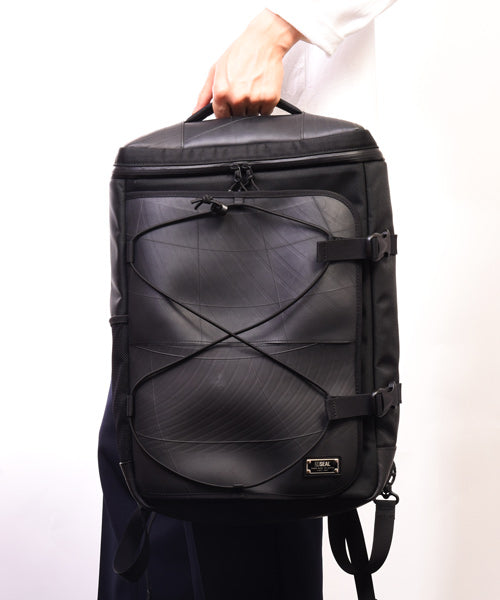 CUBE BACKPACK