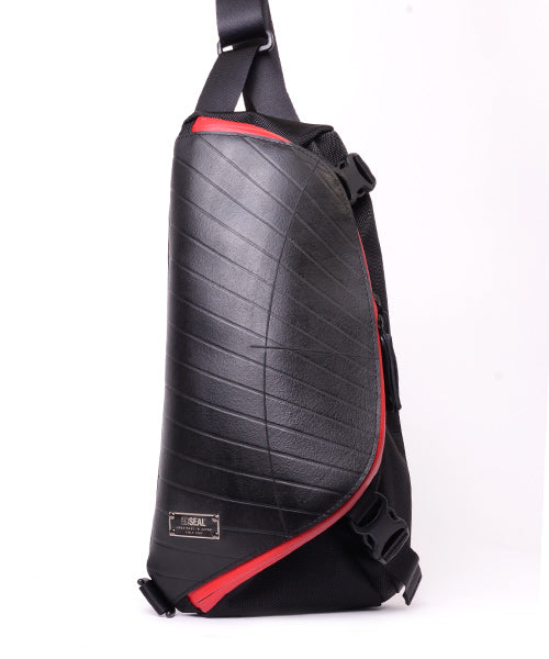One Shoulder Bag Expandable Lite