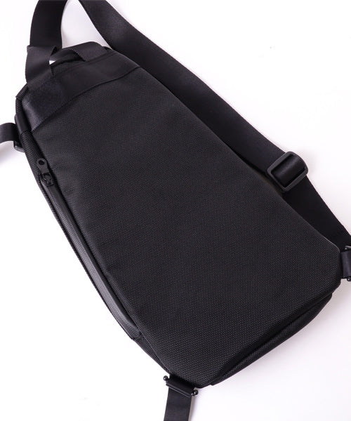 One Shoulder Bag Expandable Lite
