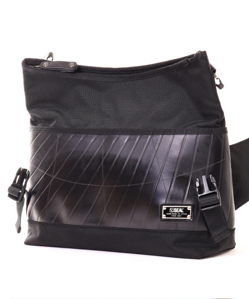 Designer's waist bag