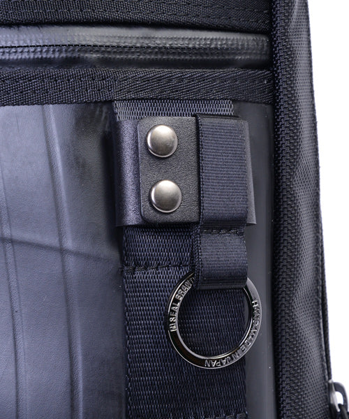 One shoulder sling bag