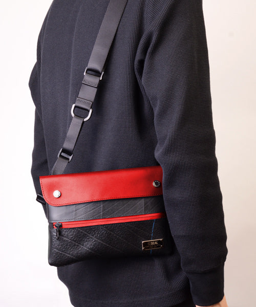 Travel sacoche wallet