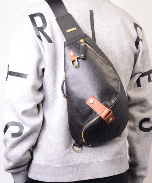 Morino Hanpu collaboration / one shoulder bag spiral