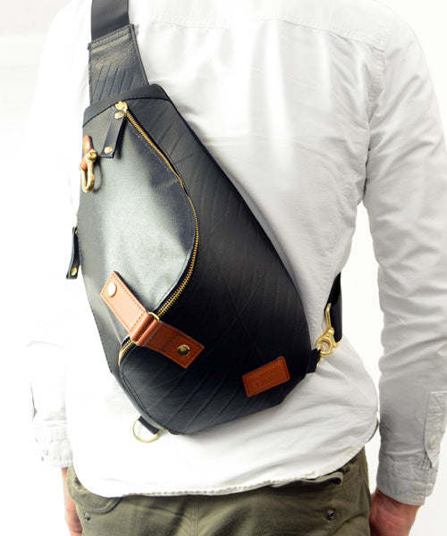 Morino Hanpu collaboration / one shoulder bag spiral