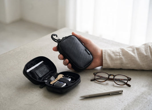 Just the right size! “Morino Canvas Collaboration / Key Case” and “3-Way Pouch”
