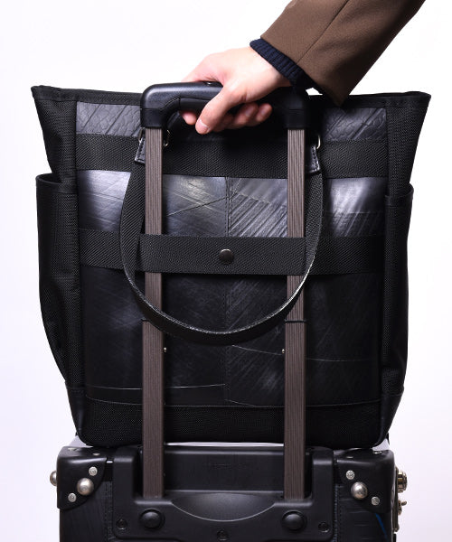 Commute Tote Bag