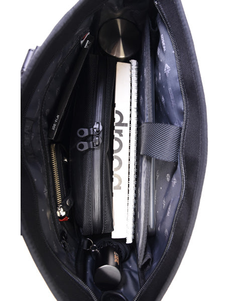 Commute Tote Bag
