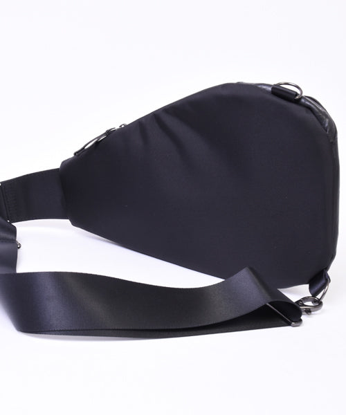 One shoulder bag spiral black model