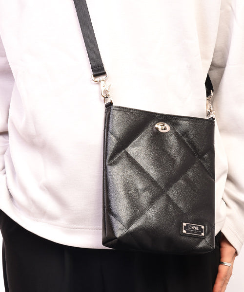 Morino Hanpu Collaboration / Quilted Shoulder Bag
