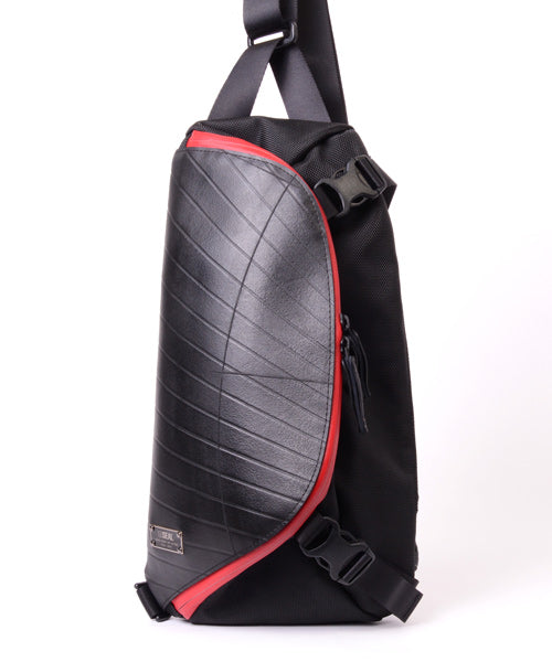 One Shoulder Bag Expandable Lite